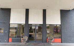 Hotel 10 Extended Stay